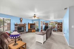 2136 Candy Cane Walk, Manteca, CA 95336 - Photo 9