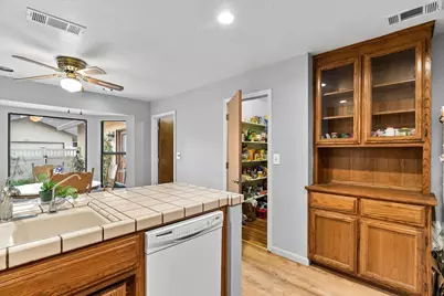 2136 Candy Cane Walk, Manteca, CA 95336 - Photo 23