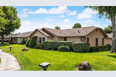 2136 Candy Cane Walk, Manteca, CA 95336 - Photo 5