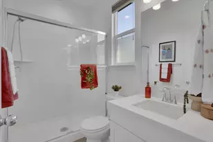 17562 Graceada Ln, Lathrop, CA 95330 - Photo 9