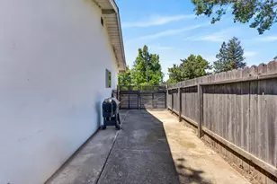 4312 Vista De Lago Way, Fair Oaks, CA 95628 - Photo 53