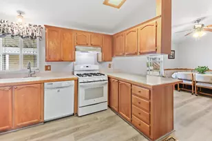 Cantabrook St, Sacramento, CA 95828 - Photo 15