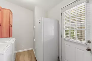 Cantabrook St, Sacramento, CA 95828 - Photo 17