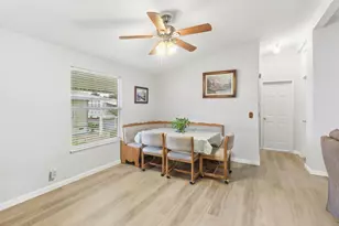 Cantabrook St, Sacramento, CA 95828 - Photo 9