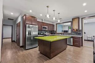 7606 Sycamore Dr, Citrus Heights, CA 95610 - Photo 9