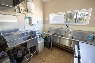 2416 Sloat Way, Sacramento, CA 95818 - Photo 59