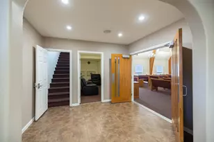 2416 Sloat Way, Sacramento, CA 95818 - Photo 17