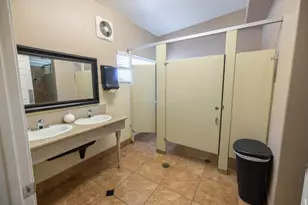 2416 Sloat Way, Sacramento, CA 95818 - Photo 47