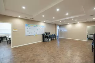 2416 Sloat Way, Sacramento, CA 95818 - Photo 39