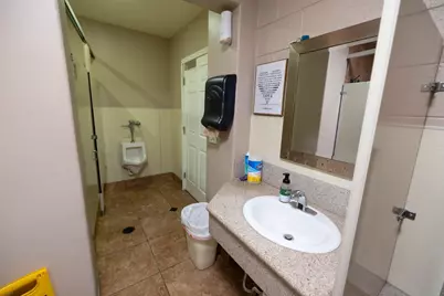 2416 Sloat Way, Sacramento, CA 95818 - Photo 45