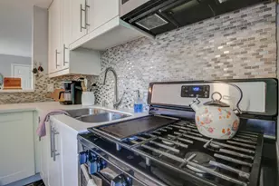 1424 Kitchner Rd, Sacramento, CA 95822 - Photo 3