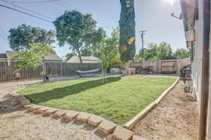 1424 Kitchner Rd, Sacramento, CA 95822 - Photo 23