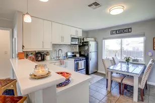 1424 Kitchner Rd, Sacramento, CA 95822 - Photo 11