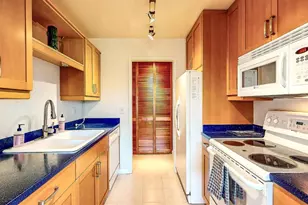 4 Commodore Dr, Emeryville, CA 94608 - Photo 15