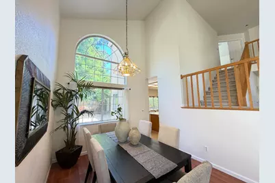 5931 Sternsburg Way, Sacramento, CA 95823 - Photo 5