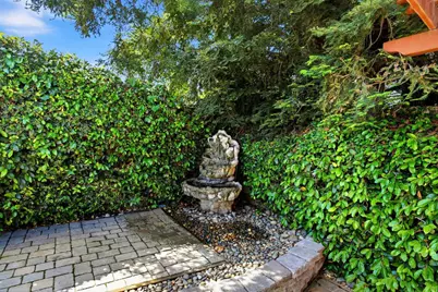 8932 Shady Vista Court, Elk Grove, CA 95624 - Photo 41