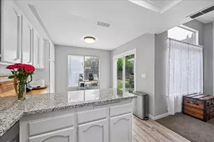 1221 Rudger Way, Sacramento, CA 95833 - Photo 21