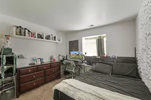 8596 W Samoha Ct, Thornton, CA 95686 - Photo 17