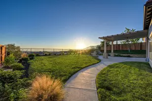 2037 Camino Verdera, Lincoln, CA 95648 - Photo 3