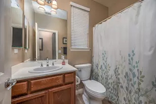 1451 Wood Mint Dr, Turlock, CA 95382 - Photo 7