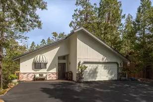 596 Sugarbush Ln, Murphys, CA 95247 - Photo 1