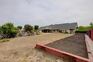 1054 Townhill Rd, Oakdale, CA 95361 - Photo 61