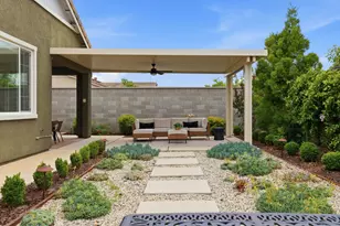 979 Carson River Dr, Lincoln, CA 95648 - Photo 51