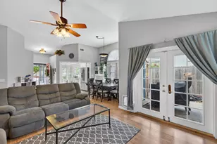 5609 Laguna Quail Way, Elk Grove, CA 95758 - Photo 7