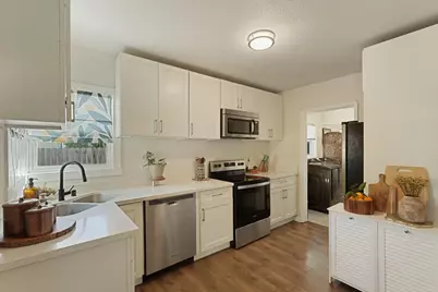 1121 S Pleasant Avenue, Lodi, CA 95240 - Photo 25