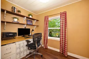 6200 Mahala Dr, Carmichael, CA 95608 - Photo 17