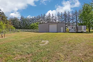 4592 W Woodbridge Rd, Lodi, CA 95242 - Photo 5