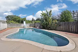 4592 W Woodbridge Rd, Lodi, CA 95242 - Photo 3