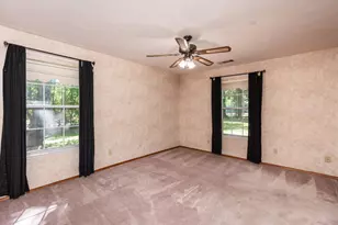 9320 Tilton Ln, Orangevale, CA 95662 - Photo 17
