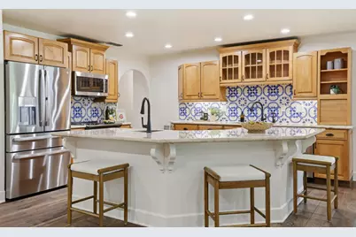 8735 Phoenix Avenue, Fair Oaks, CA 95628 - Photo 11