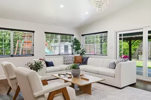 8735 Phoenix Ave, Fair Oaks, CA 95628 - Photo 5