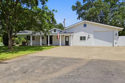 8735 Phoenix Avenue, Fair Oaks, CA 95628 - Photo 3