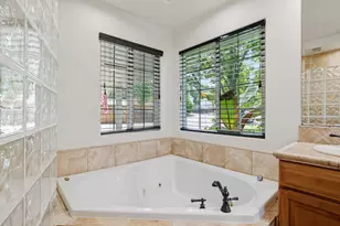 8735 Phoenix Ave, Fair Oaks, CA 95628 - Photo 49