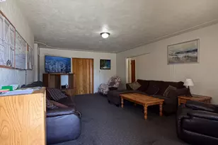 2233 6th St, Ceres, CA 95307 - Photo 7