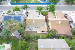 2425 Warm Springs Dr, Modesto, CA 95356 - Photo 41
