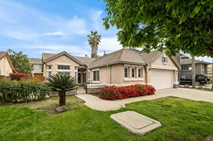 2425 Warm Springs Dr, Modesto, CA 95356 - Photo 3