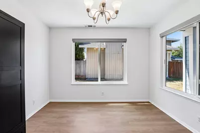 7041 Verdure Way, Elk Grove, CA 95758 - Photo 11