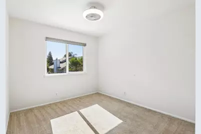 7041 Verdure Way, Elk Grove, CA 95758 - Photo 21
