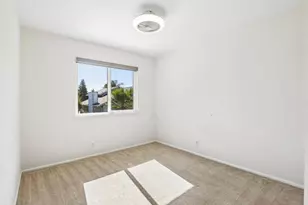 7041 Verdure Way, Elk Grove, CA 95758 - Photo 21
