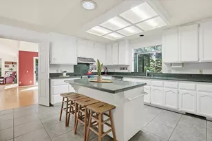 21349 Leslie Dr, Grass Valley, CA 95945 - Photo 5