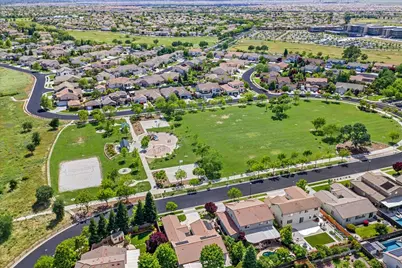 433 Rockcliff Court, Roseville, CA 95747 - Photo 53