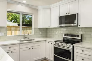 6120 Friendly Ct, Carmichael, CA 95608 - Photo 57