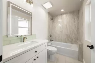 6120 Friendly Ct, Carmichael, CA 95608 - Photo 9