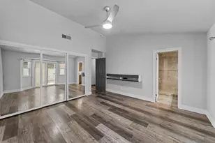 8605 Zircon Crest Ct, Elk Grove, CA 95624 - Photo 17