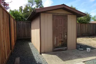3733 Longbridge Dr, Modesto, CA 95356 - Photo 15