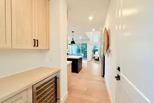 8464 Sun View Cir, Granite Bay, CA 95746 - Photo 11